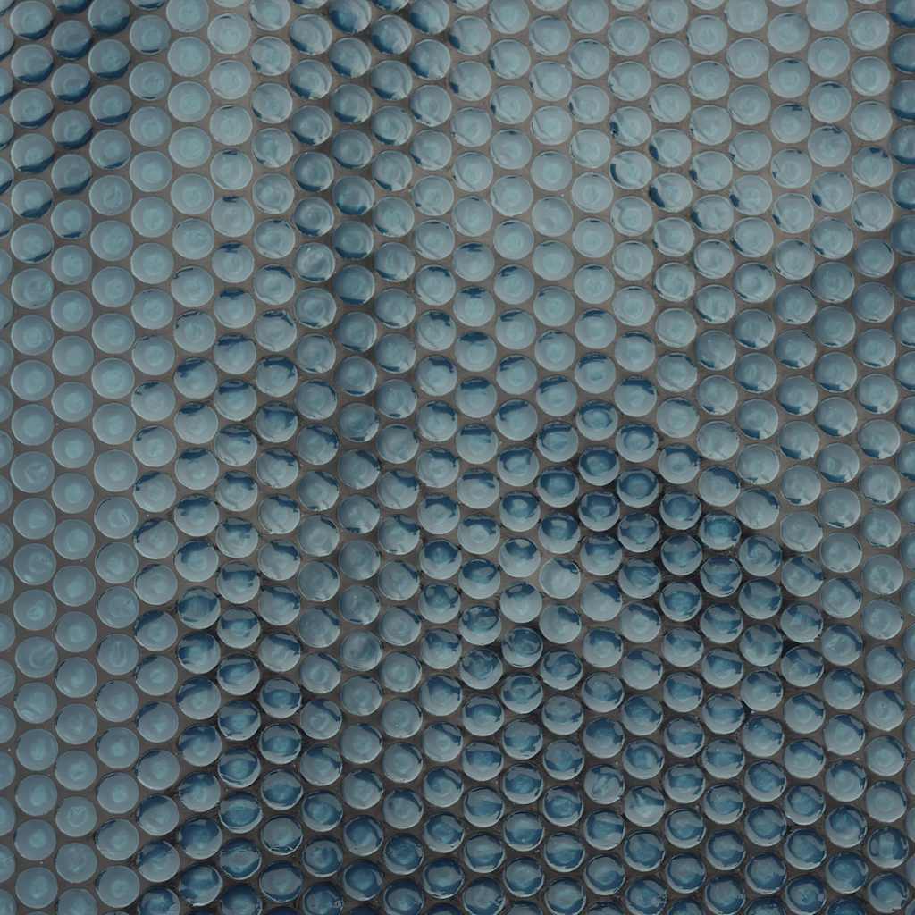 Pellicola Galleggiante Solare PE Piscina 732x366 cm Nero e Blu